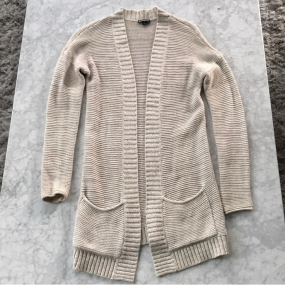 Express Tan Long Sleeve Sweater  Cardigan Size XS NWOT MSRP: $68.00